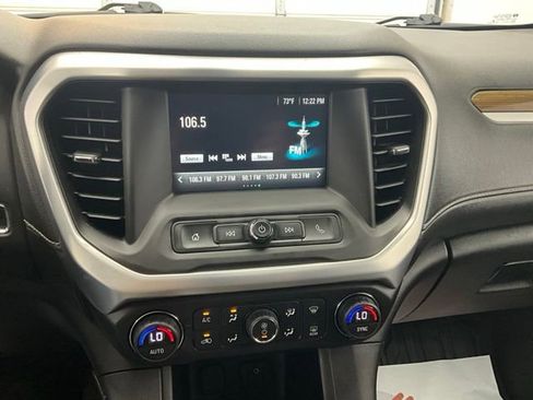 Used 2018 GMC Acadia SLE AWD/4WD image 11