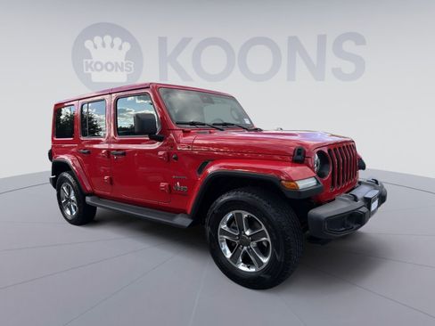 Used 2021 Jeep Wrangler Unlimited Sahara AWD/4WD image 8