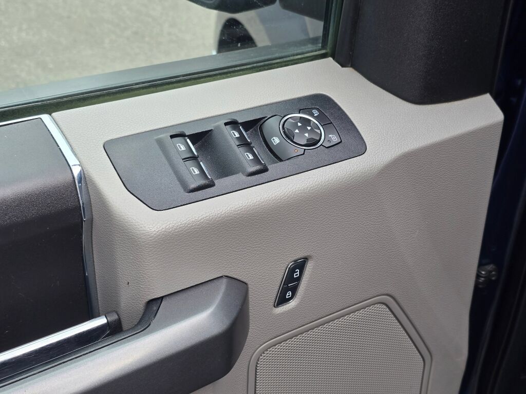 Used 2019 Ford F150 XLT w/ Heavy-Duty Payload Package AWD/4WD image 22