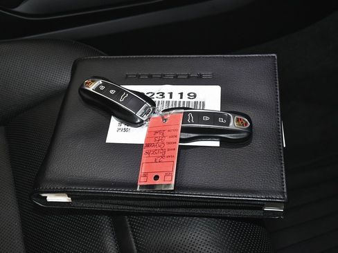 Used 2023 Porsche Cayenne GTS image 72