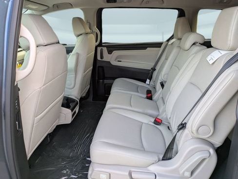 New 2026 Honda Odyssey EX-L image 14