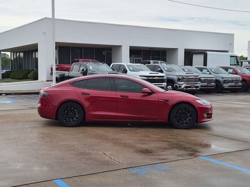 Used 2017 Tesla Model S 75D AWD/4WD image 4