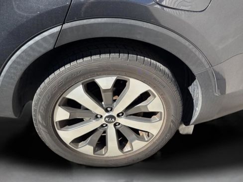 Used 2020 Kia Telluride S image 30