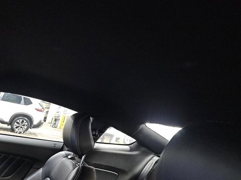 Used 2019 Ford Mustang Premium w/ Ecoboost Performance Package image 19