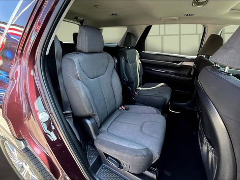 Used 2021 Hyundai Palisade SEL w/ Convenience Package image 28