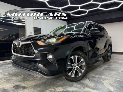 Used 2022 Toyota Highlander XLE