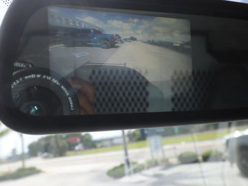 Used 2023 GMC Savana 2500 Extended w/ Driver Convenience Package RWD image 4