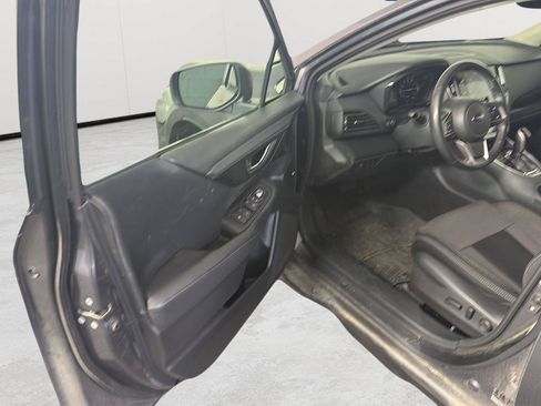 Used 2023 Subaru Outback Premium AWD/4WD image 9