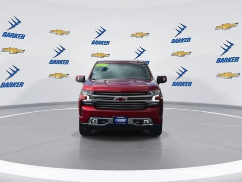 Used 2022 Chevrolet Silverado 1500 High Country w/ Technology Package image 3