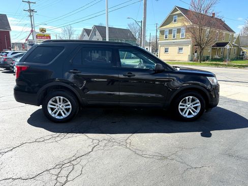 Used 2016 Ford Explorer Base 4WD image 4