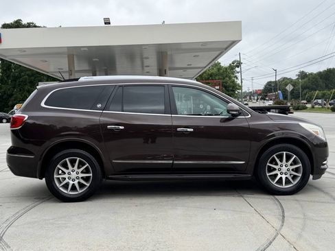 Used 2016 Buick Enclave Leather FWD image 22