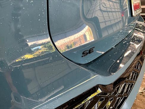 New 2026 Volkswagen Tiguan SE R-Line image 26