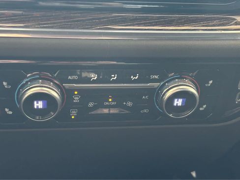 Used 2023 GMC Sierra 1500 Elevation w/ X31 Off-Road Package image 27