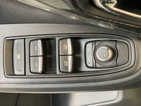 Used 2019 Subaru Impreza 2.0i Limited AWD/4WD image 16