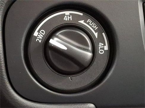 New 2026 Nissan Frontier PRO-4X w/ Pro-4x Convenience Package image 44