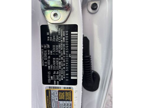 Certified 2025 Kia Sportage EX w/ Premium Package image 16