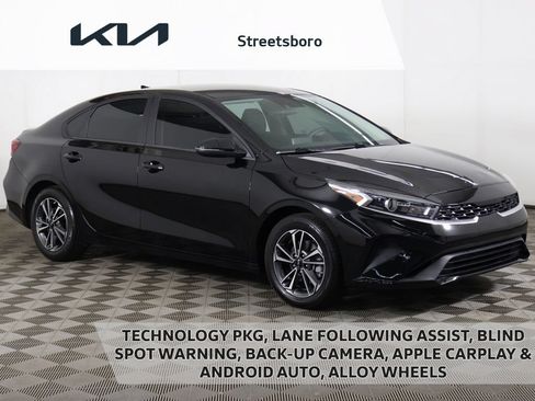 Used 2023 Kia Forte LXS w/ LXS Technology Package FWD image 1