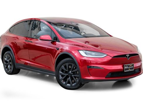 Used 2024 Tesla Model X AWD/4WD image 3