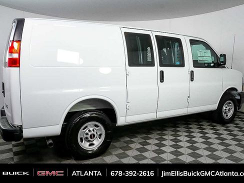 New 2025 GMC Savana 2500 w/ Driver Convenience Package RWD image 2