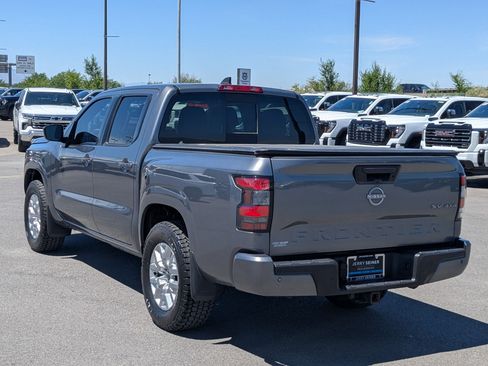 Used 2023 Nissan Frontier SV w/ SV Convenience Package AWD/4WD image 4