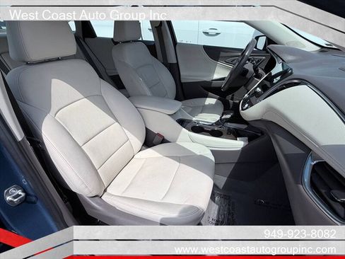Used 2024 Chevrolet Malibu LT FWD image 9