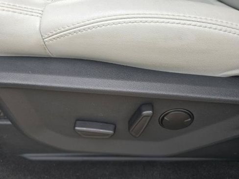 Certified 2025 Ford Expedition Platinum w/ Driver's Package AWD/4WD image 8