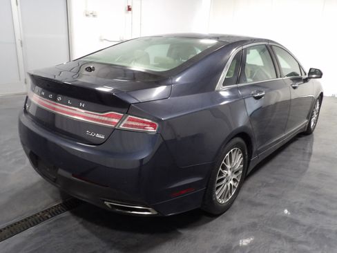 Used 2014 Lincoln MKZ AWD w/ Equipment Group 101A Select image 4