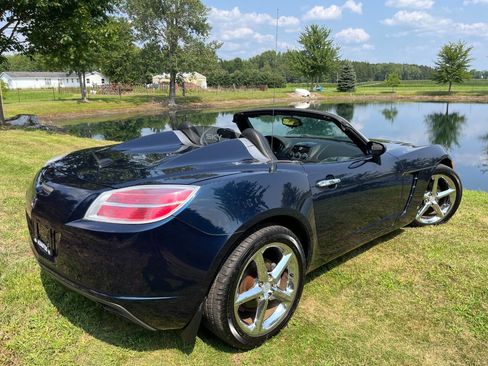 Used 2007 Saturn Sky w/ Premium Trim Pkg image 12