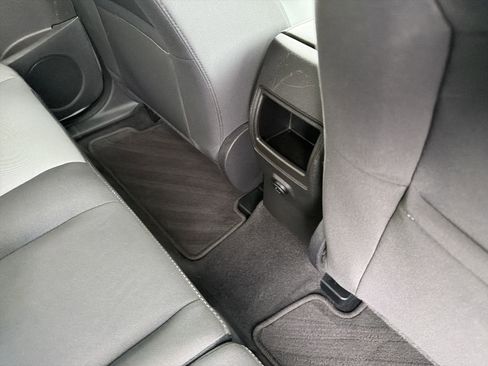 Used 2016 Ford Escape SE image 55