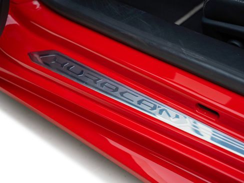 Used 2016 Lamborghini Huracan LP 580-2 RWD image 30