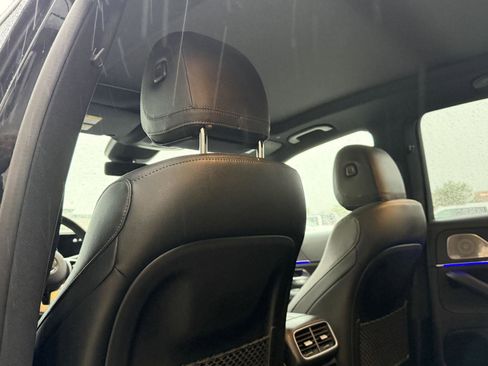 Used 2023 Mercedes-Benz GLE 350 4MATIC w/ AMG Line Exterior image 38