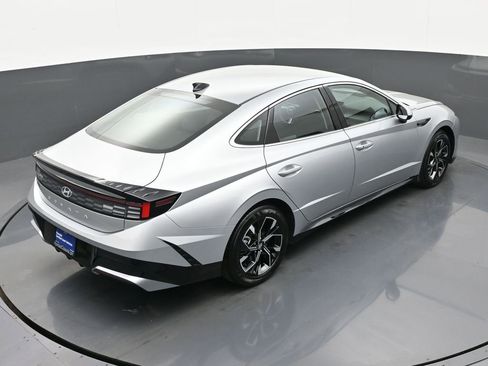 Certified 2025 Hyundai Sonata SEL FWD image 30