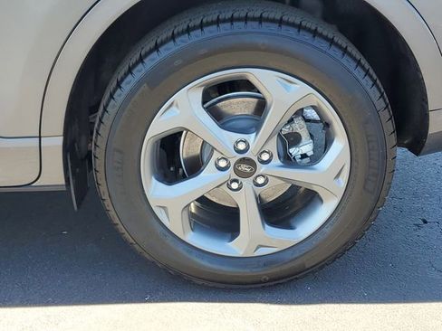 Certified 2024 Ford Escape ST-Line Select w/ Tech Pack #1 AWD/4WD image 7