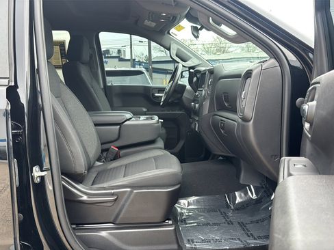 Used 2023 Chevrolet Silverado 1500 Custom Trail Boss w/ LPO, Dark Essentials Package image 14