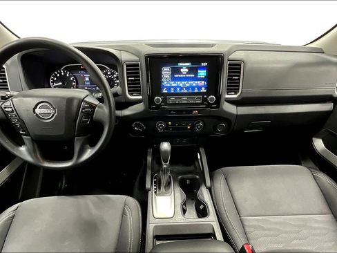 Used 2024 Nissan Frontier SV AWD/4WD image 18