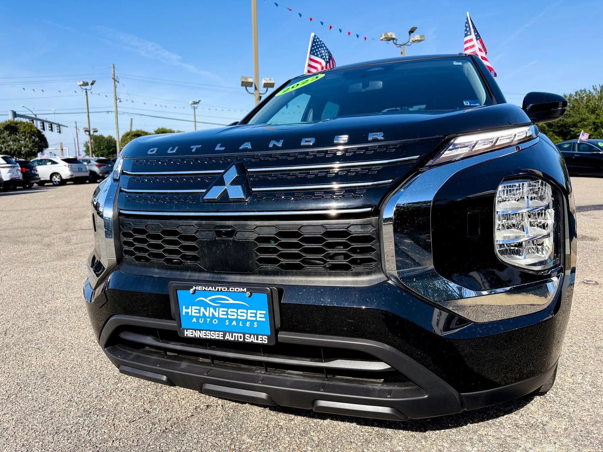 Used 2023 Mitsubishi Outlander ES AWD/4WD image 4