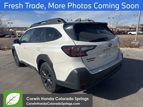 Used 2025 Subaru Outback Onyx Edition image 5