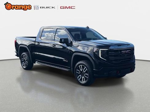 Used 2024 GMC Sierra 1500 AT4 w/ Technology Package AWD/4WD image 1