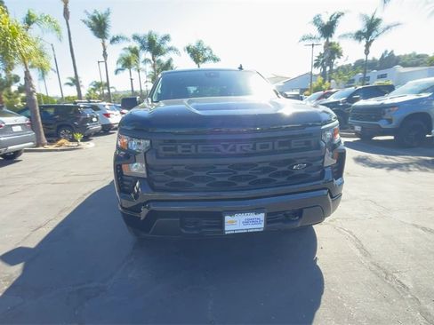 New 2026 Chevrolet Silverado 1500 Custom image 3