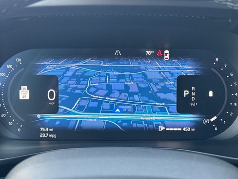 Certified 2026 Volvo XC40 B5 Plus w/ Protection Package Premier AWD/4WD image 29
