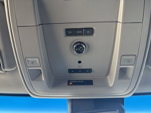 Used 2018 Chevrolet Tahoe LT image 26