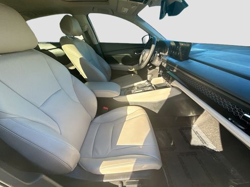 Used 2024 Honda Accord EX-L image 29