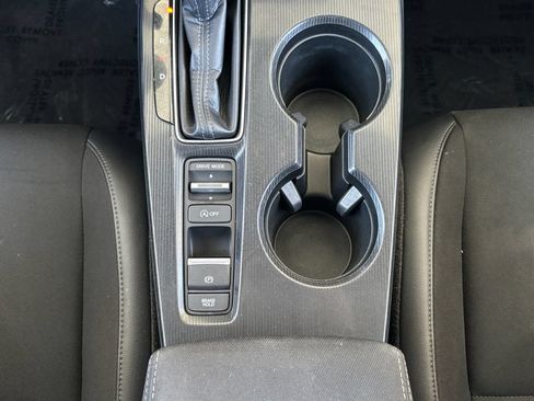Used 2024 Honda Civic Sport image 17