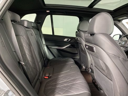 Certified 2024 BMW X5 xDrive40i w/ M Sport Package image 27