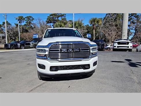 Used 2024 RAM 2500 Laramie w/ Safety Group image 38