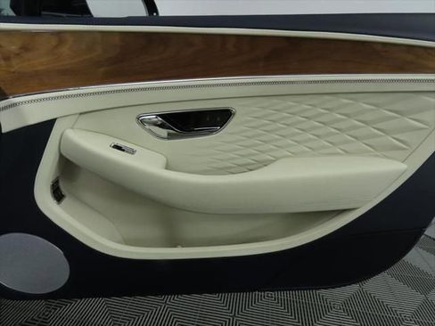 New 2026 Bentley Continental GTC image 34