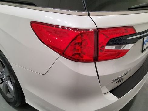 Used 2022 Honda Odyssey EX image 9
