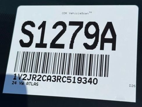 Used 2024 Volkswagen Atlas SE image 28