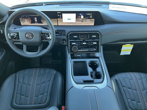 New 2026 Nissan Armada PRO-4X AWD/4WD image 9