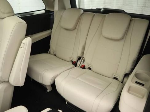 New 2026 Mercedes-Benz GLS 450 4MATIC image 24